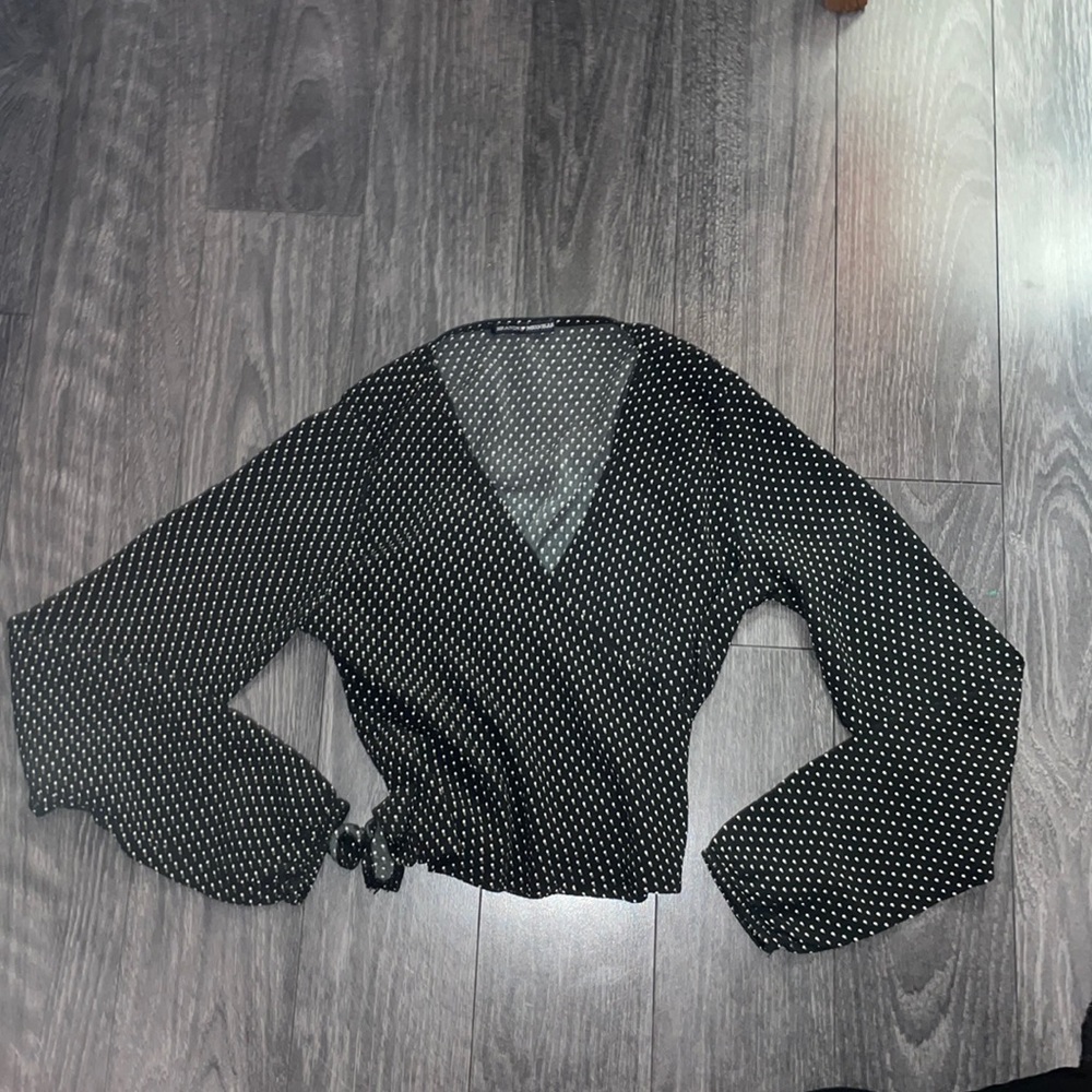 Brandy Melville wrap top